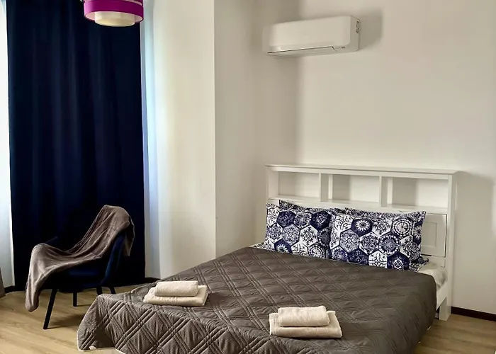 فيلة Rose Trastikovo