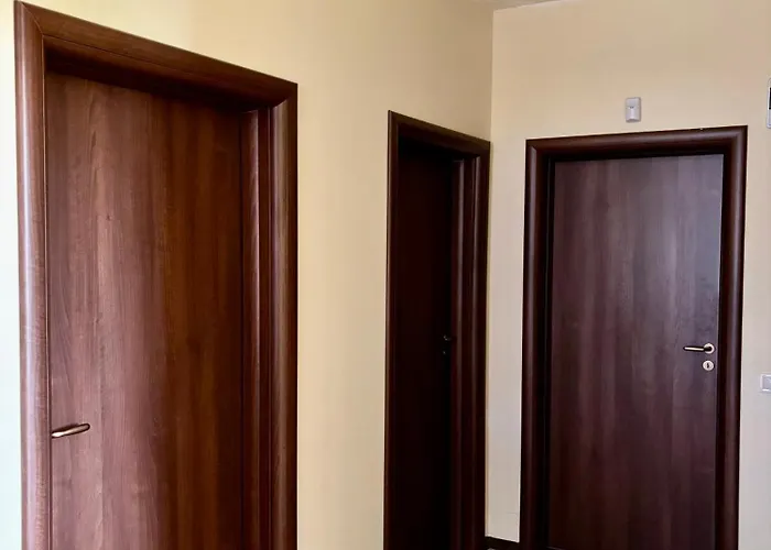 Rose فيلة Trastikovo